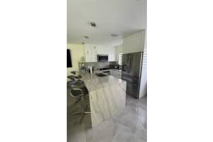13675 Sw 62nd St 202-3, Miami 13675 Sw 62nd St 202-3, Miami