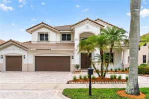 2432 Deer Creek Rd, Weston