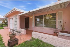 4901 Nw 53rd St, Tamarac 4901 Nw 53rd St, Tamarac