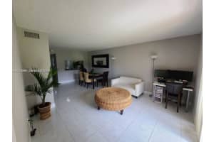 165 Nw 93rd Avenue 102, Pembroke Pines 165 Nw 93rd Avenue 102, Pembroke Pines