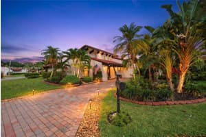 8189 Pine Circle 49, Tamarac 8189 Pine Circle 49, Tamarac