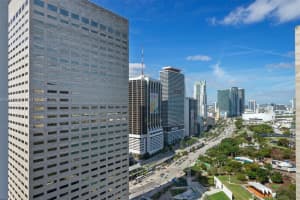 335 S Biscayne Blvd 2402, Miami
