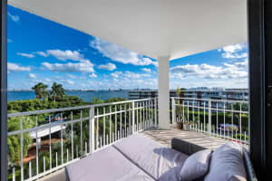 4000 Towerside Ter 604, Miami