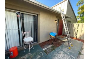 5813 Nw 21st St 20-c, Lauderhill 5813 Nw 21st St 20-c, Lauderhill
