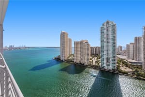 325 S Biscayne Blvd 2517, Miami