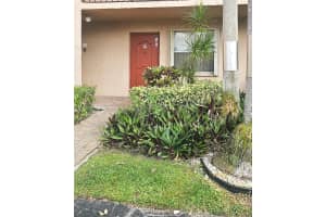 7220 Lake Cir Drive 101, Margate 7220 Lake Cir Drive 101, Margate