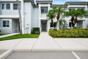 20831 Nw 3rd Ct, Pembroke Pines