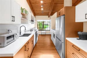 2321 Pine Needle Ct, Pembroke Pines 2321 Pine Needle Ct, Pembroke Pines
