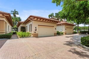 16132 Emerald Estates Dr, Weston