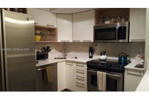 1075 93rd Street 206, Bay Harbor Islands