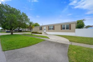 21830 Nw 2nd Ct, Pembroke Pines