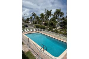 500 Layne Blvd 12, Hallandale Beach