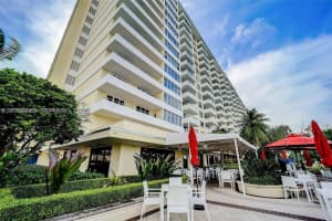 5600 Collins Avenue 7w, Miami Beach 5600 Collins Avenue 7w, Miami Beach