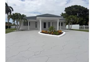 13895 Sw 22nd St, Miami 13895 Sw 22nd St, Miami