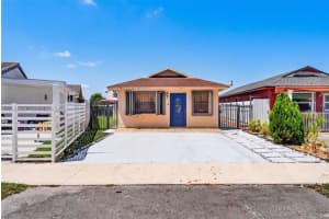 983 W 42nd Place, Hialeah 983 W 42nd Place, Hialeah