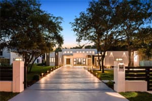 6200 Sw 83 Av, Miami 6200 Sw 83 Av, Miami