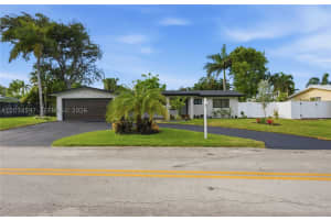 2731 Ne 52nd Street, Lighthouse Point