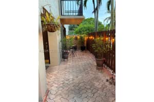 10445 Sw 154th Ct 1, Miami 10445 Sw 154th Ct 1, Miami