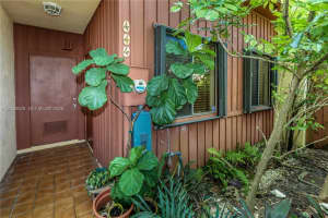 444 Se 14th Street, Dania Beach 444 Se 14th Street, Dania Beach