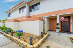 7050 Sw 42nd Court, Davie 7050 Sw 42nd Court, Davie