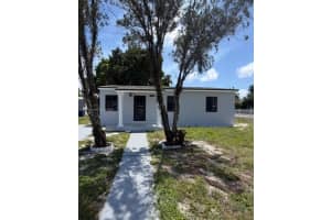 1861 Nw 163rd Street, Miami Gardens