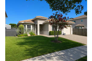 21105 Sw 89th Place, Cutler Bay