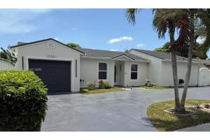 19331 Nw 57th Court, Miami