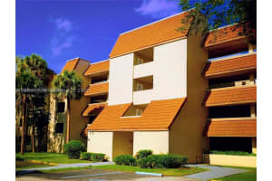 601 Ives Dairy Road 1018, Miami 601 Ives Dairy Road 1018, Miami
