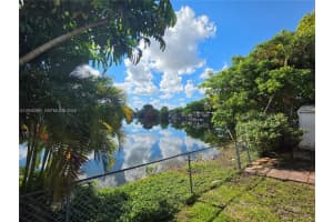 1529 Sw 131 Avenue, Miami 1529 Sw 131 Avenue, Miami