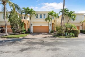 3123 Ne 210th Street, Aventura