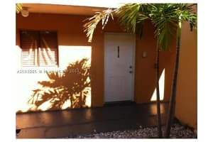 5712 W 26 Av 5712, Hialeah