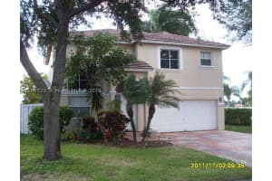 9840 Sw 3rd St, Pembroke Pines 9840 Sw 3rd St, Pembroke Pines