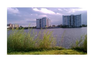1302 Ne 191 St A117, Miami