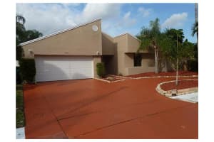 6761 Nw 45th Ct, Lauderhill
