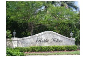 2155 Rabbit Hollowe Cr, Delray Beach