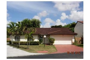 10425 Sw 158 Pl, Miami