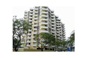 2501 Brickell Av 709, Miami