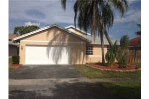 931 Sw 98th Te, Pembroke Pines