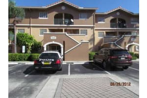 10030 Hammocks Bl 207-3, Miami