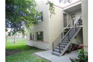 566 Nw 114 Av 103, Miami 566 Nw 114 Av 103, Miami