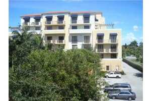 8430 Sw 8 St 305b, Miami 8430 Sw 8 St 305b, Miami