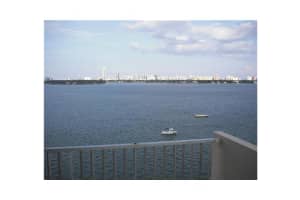 7545 E Treasure Dr 9h, North Bay Village