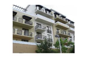 8440 Sw 8 St 409a, Miami 8440 Sw 8 St 409a, Miami