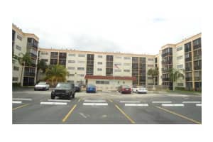 220 Sw 9th Av 102, Hallandale Beach