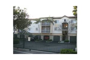 7460 Nw 4th St 205, Plantation