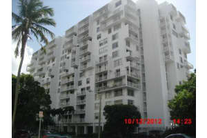 150 Se 25 Rd 3a, Miami