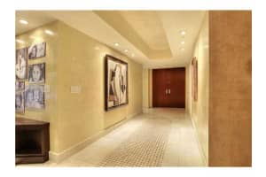 765 Crandon Bl 101, Key Biscayne