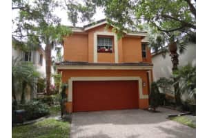 10660 Nw 1st St, Plantation