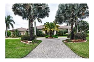 7351 Peppertree Creek, Davie
