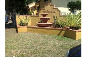 15615 Sw 74 Dr 10-2, Miami